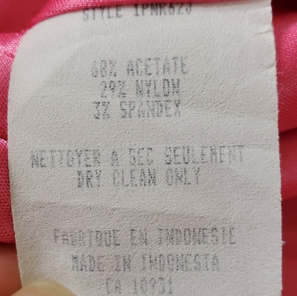 Barbie Pink Dress - Picture 10 of 10